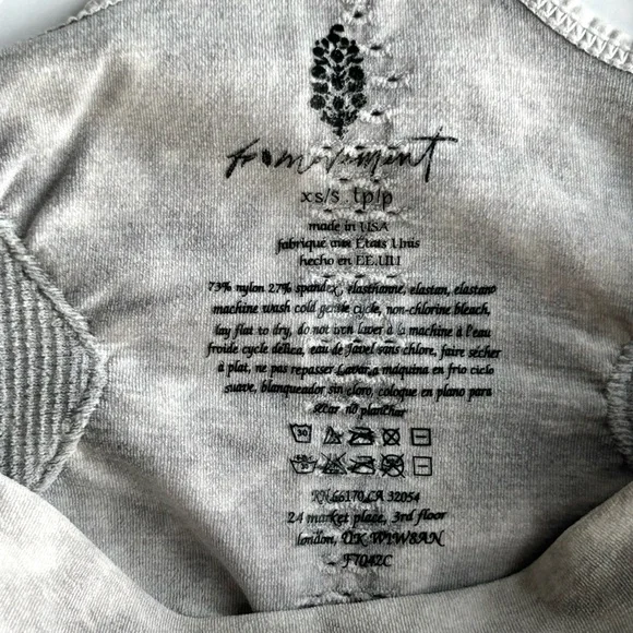 🍒(A251) NWOT Free People Movement Good Karma Long Tank. Ice Gray. Size: … - Picture 5 of 7